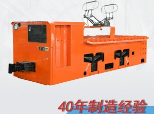 CJY14噸免維護工礦架線式電機車